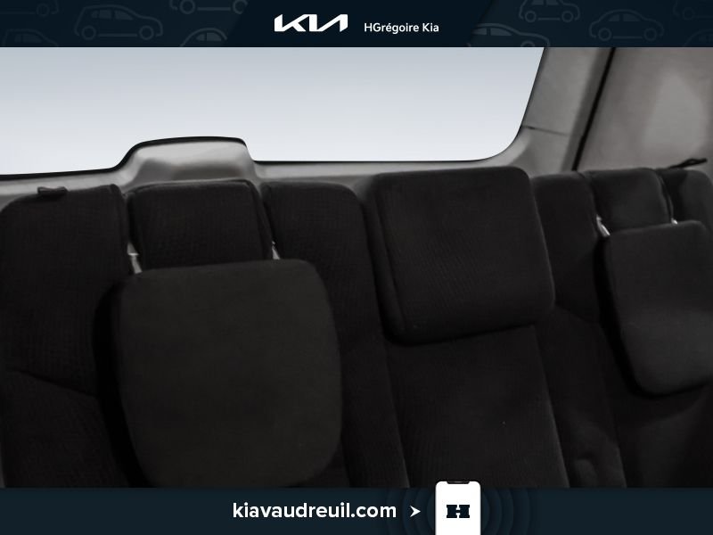 2017 Dodge GR Caravan Blue Laval - photo #24