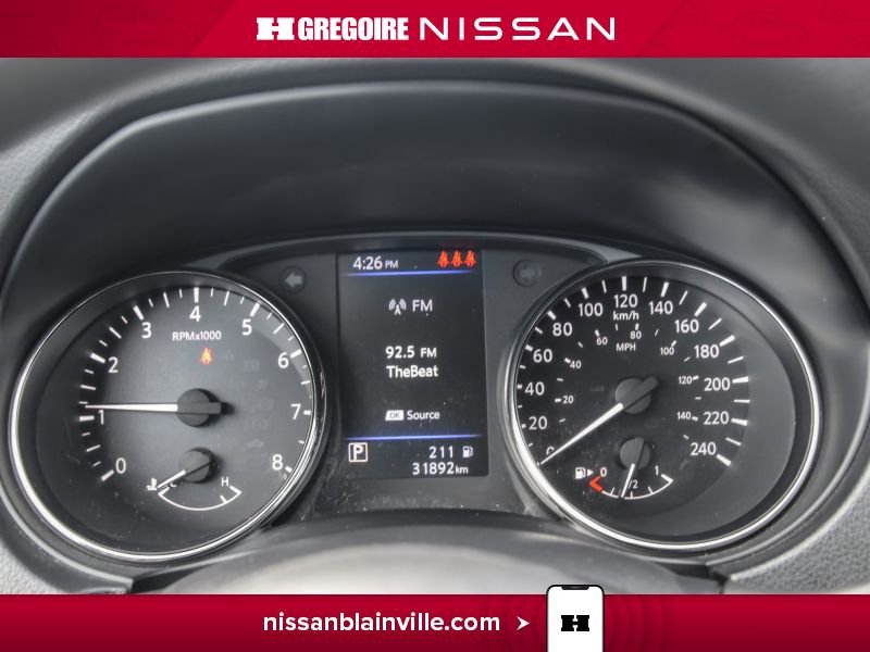 Nissan Qashqai 2023 Blanc Laval - photo #14