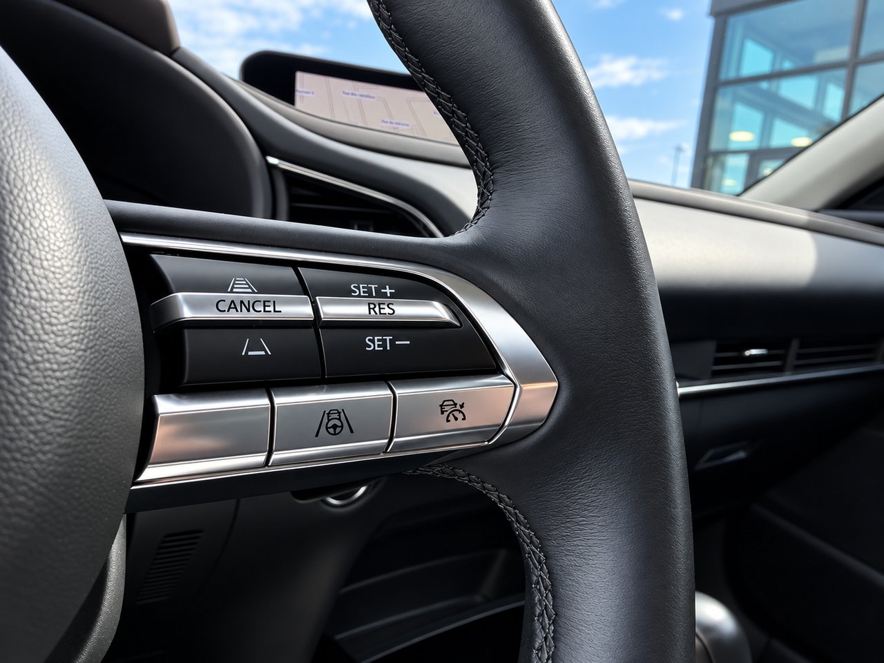2023 MAZDA CX-30 Red Châteauguay - photo #15