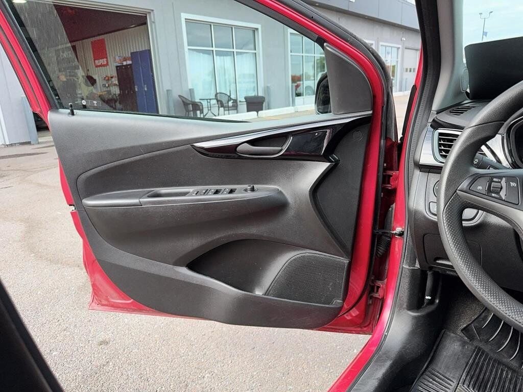 Chevrolet Spark LT 2020 Rouge Baie-Comeau - photo #8