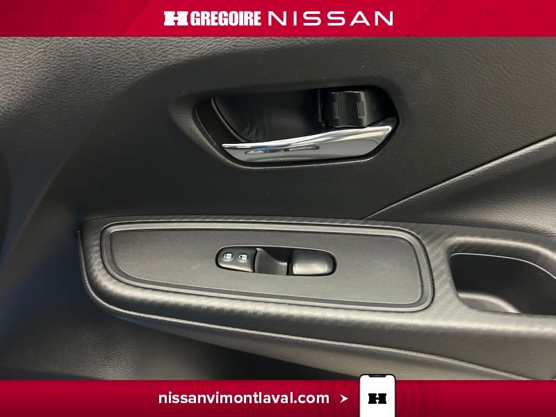 Nissan Versa 2024 Bleu Laval - photo #12