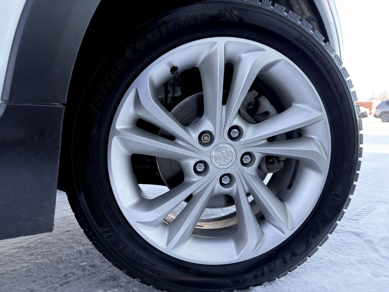 Buick Encore GX 2021 Blanc Notre-Dame-des-Prairies - photo #12