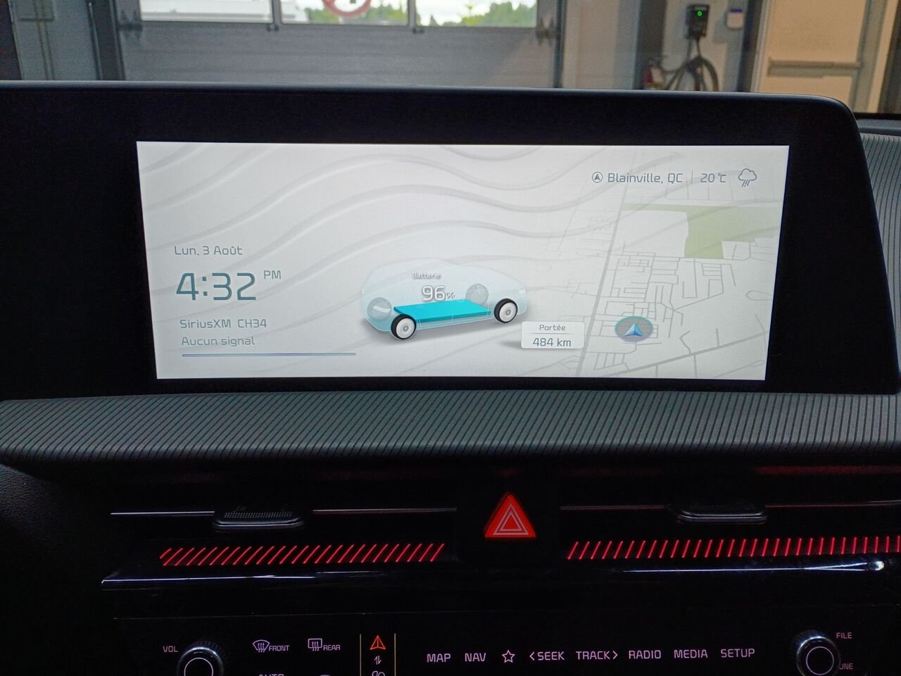 2024 Kia EV6 Red Blainville - photo #26