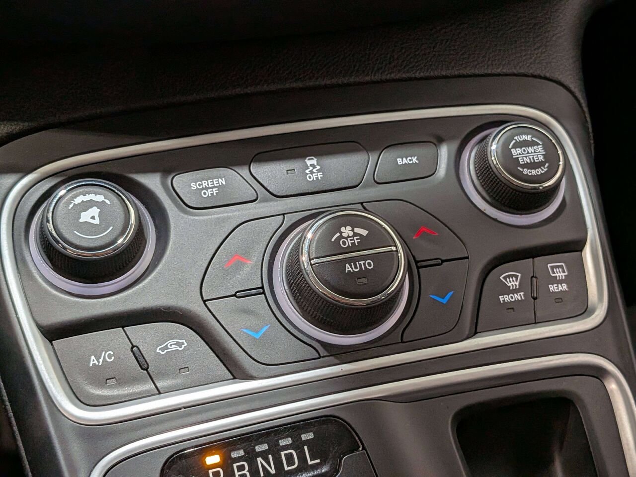 Chrysler 200 4dr Sdn Limited FWD 2016 Bleu Mirabel - photo #24