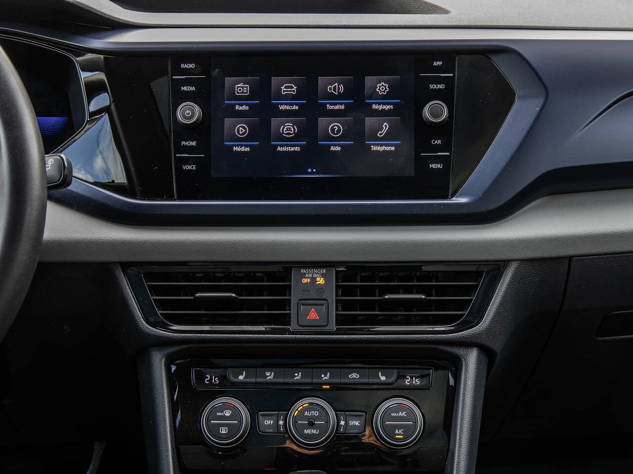 2023 Volkswagen Taos Blue Sainte-Julienne - photo #28