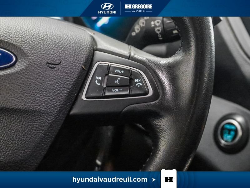 Ford Escape 2019 Noir Laval - photo #22