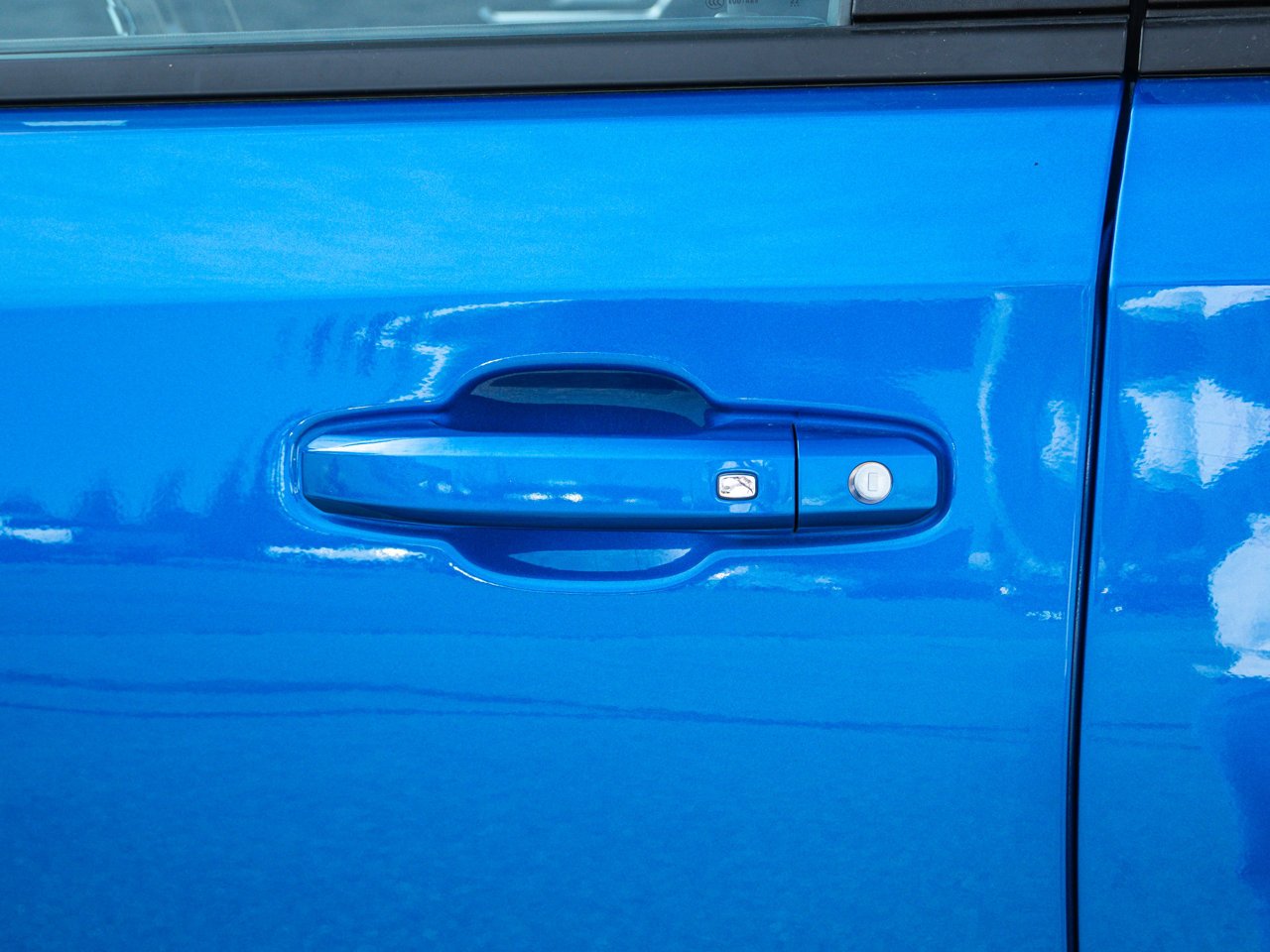 2022 Chevrolet Silverado 1500 4WD Crew Cab 147 RST Blue Sherwood Park - photo #8