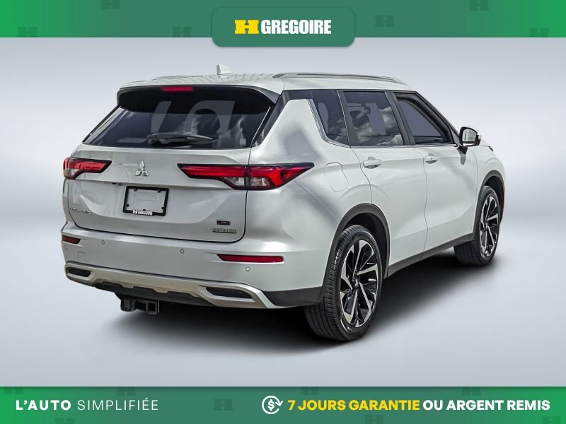 2024 Mitsubishi Outlander White Blainville - photo #8