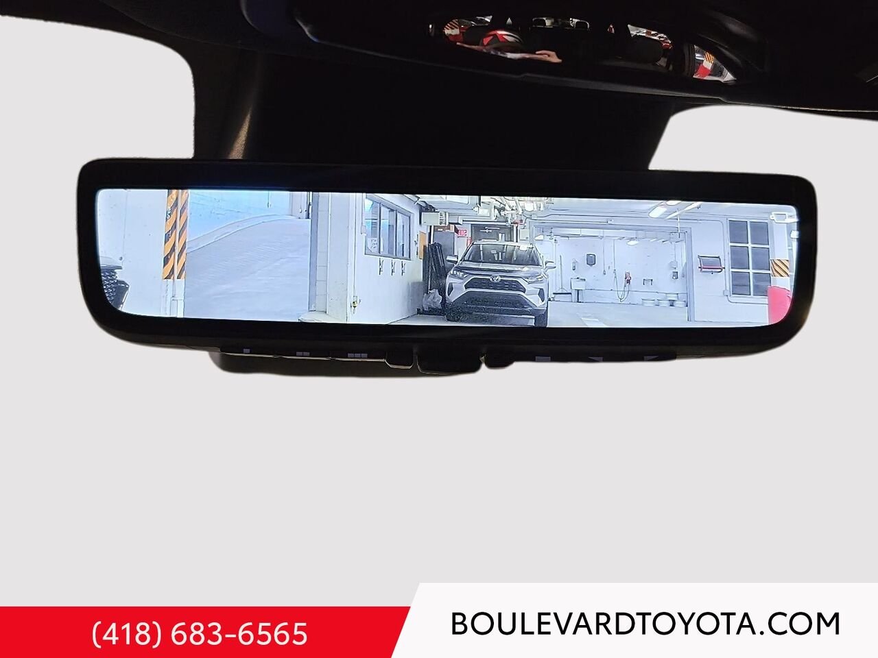 2025 Toyota Sienna 100498A-74 | LIMITED, 7 PLACES, AWD Blue Québec - photo #17