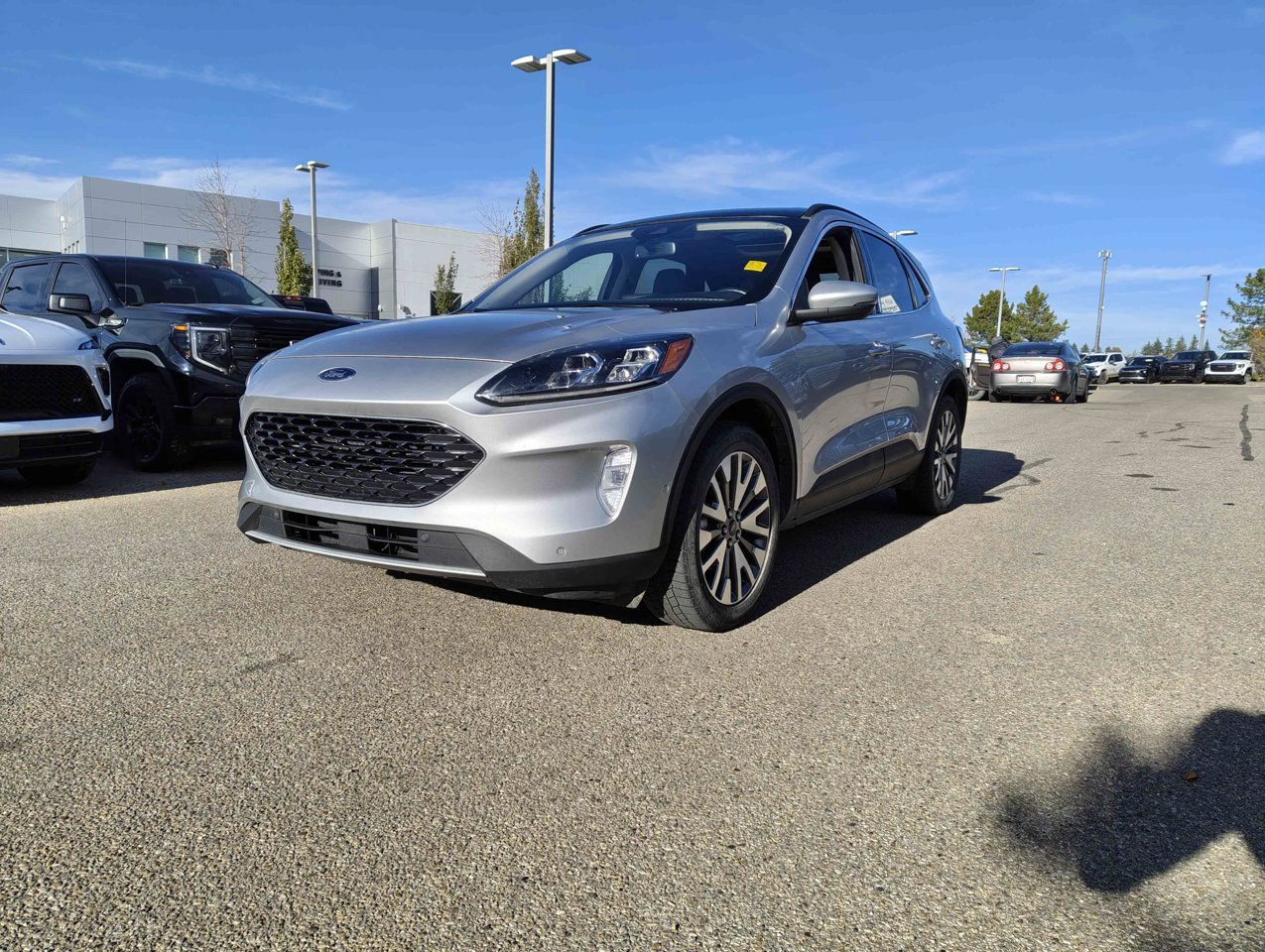 2020 Ford Escape Titanium Hybrid AWD Grey Sherwood Park - photo #3