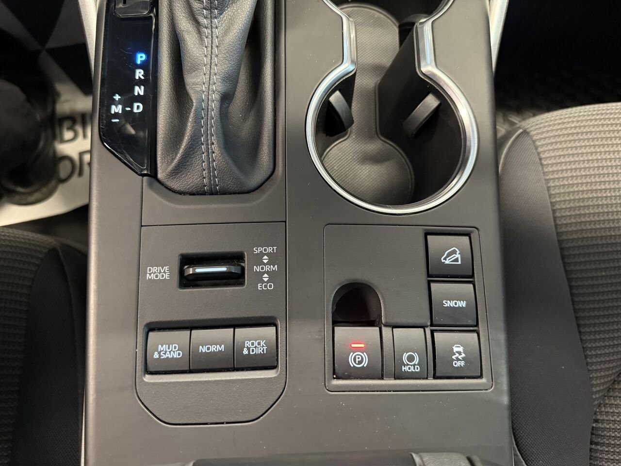 2024 Toyota Highlander Black Saint-Eustache - photo #20