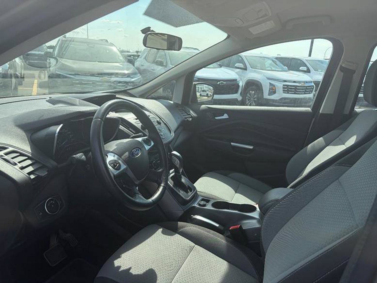2017 Ford C-Max Hybrid 5dr HB SE White Sherwood Park - photo #5