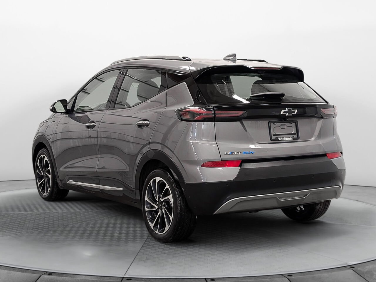 CHEVROLET BOLT EUV Premier Toit Pano Cuir 2023 Gris Sherbrooke - photo #4