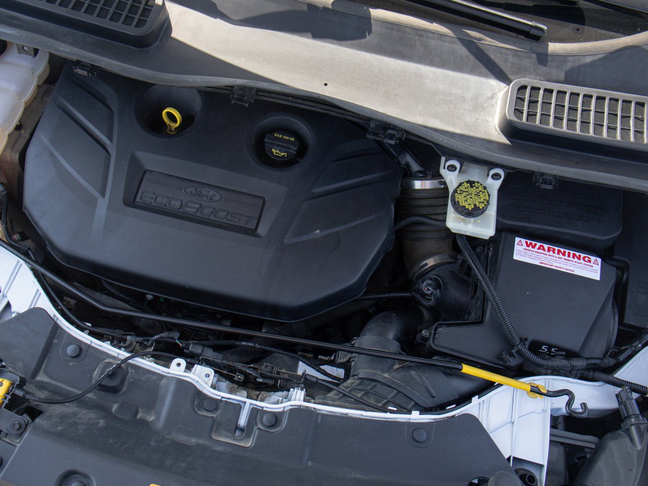 2014 Ford Escape 4WD 4dr SE White Sherwood Park - photo #14