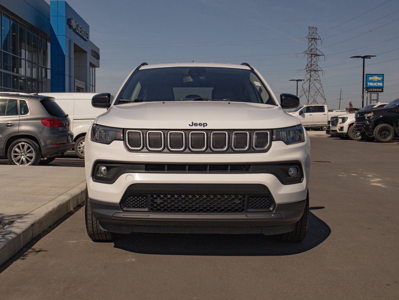 2022 Jeep Compass North 4x4 White Sherwood Park - photo #2