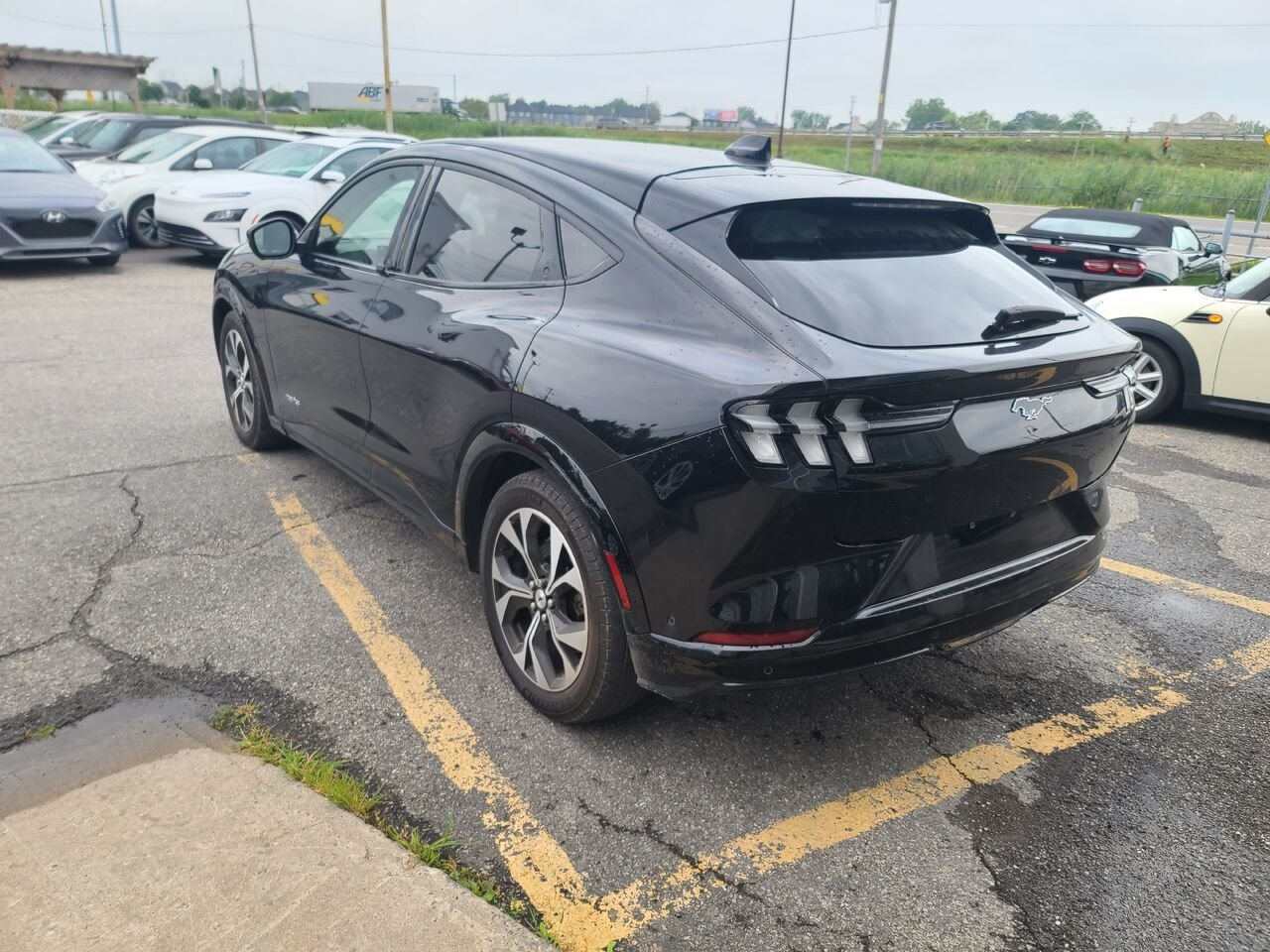 Ford Mustang Mach-E 2021 Noir Longueuil, - photo #2