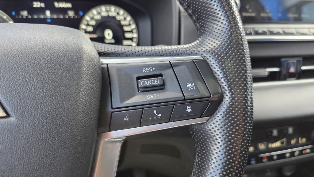 Mitsubishi OUTLANDER SE S-AWC 2022 Blanc Mont-Laurier - photo #30