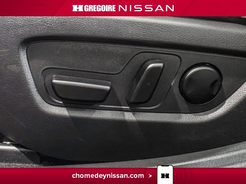 2023 Mazda CX-50 White Laval - photo #16