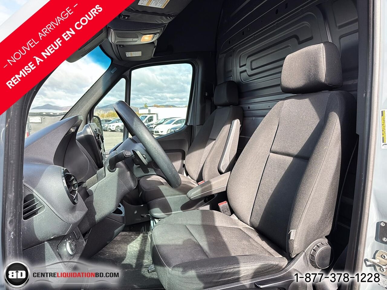 2022 Mercedes-Benz Sprinter fourgonnette utilitaire 2500 V6 144PO | BD0440 Grey Granby - photo #13