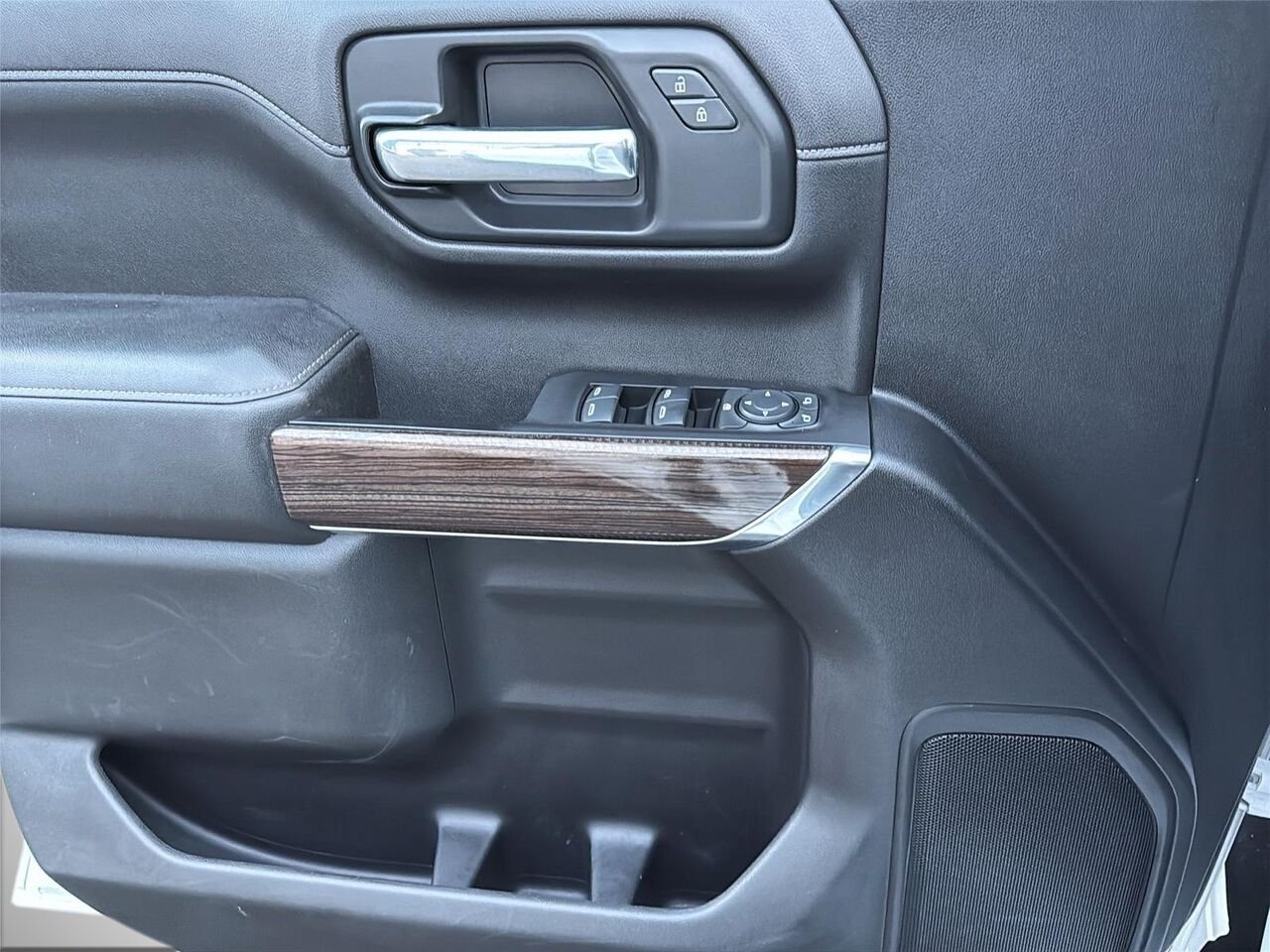 CHEVROLET SILVERADO 1500 RST 2020 Blanc Saint-Hyacinthe - photo #9