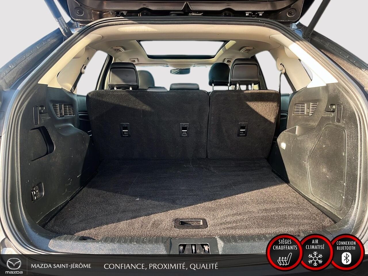 Ford Edge 2018 Gris Ste-Agathe des Monts - photo #24