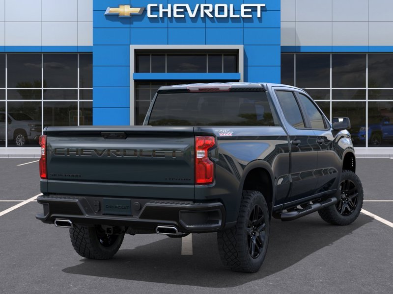 CHEVROLET Silverado 1500 Custom Trail Boss cabine multiplace 4RM 157 po 2026 GRIS CYPRES