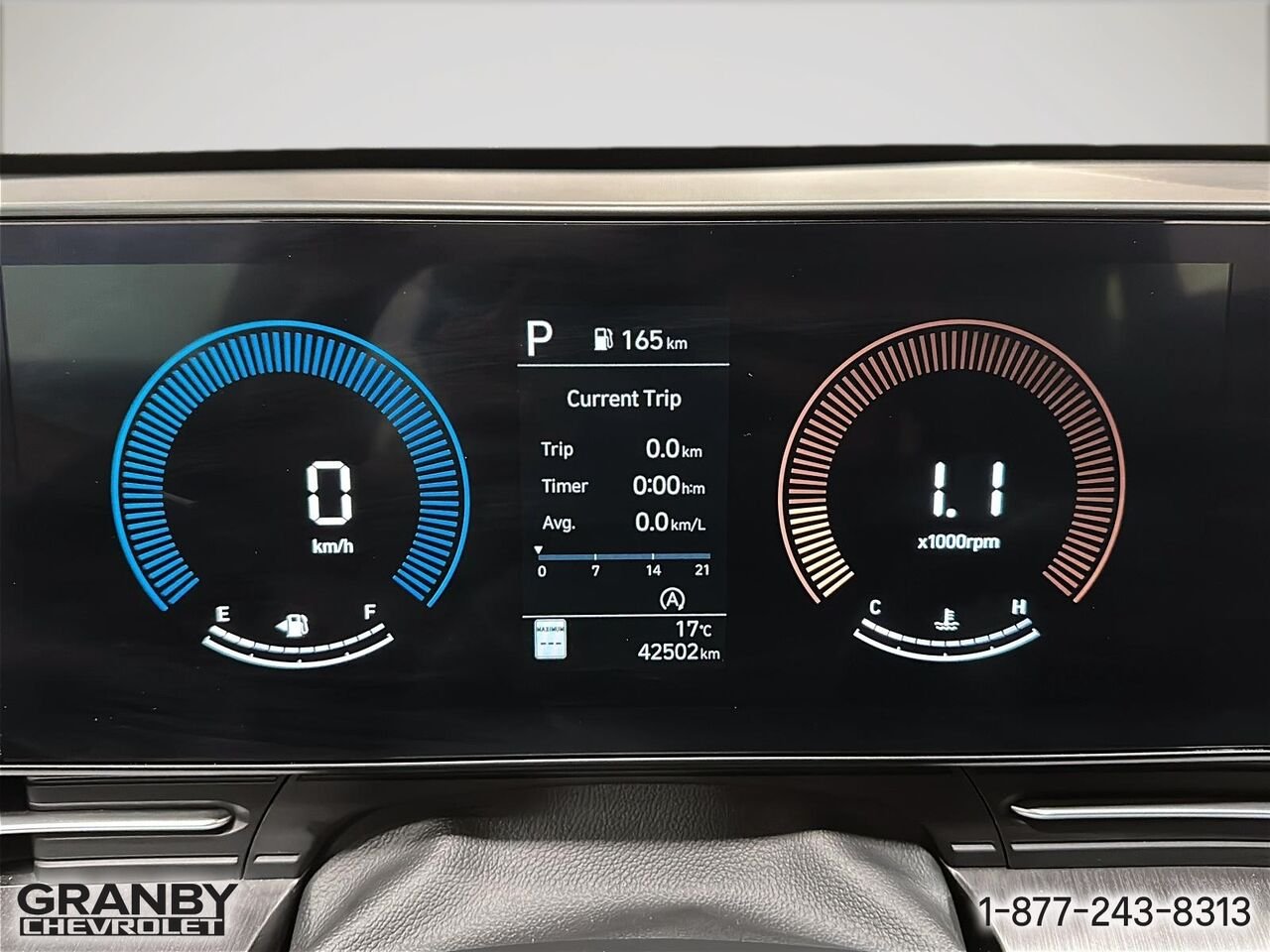 Hyundai Kona 2.0L Essential TI | 27-0028A 2024 Rouge Granby - photo #16