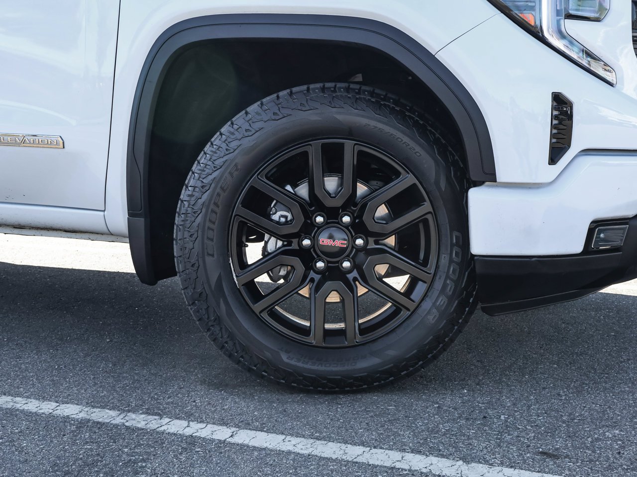 2023 GMC Sierra 1500 4WD Crew Cab 147 Elevation White Sherwood Park - photo #10