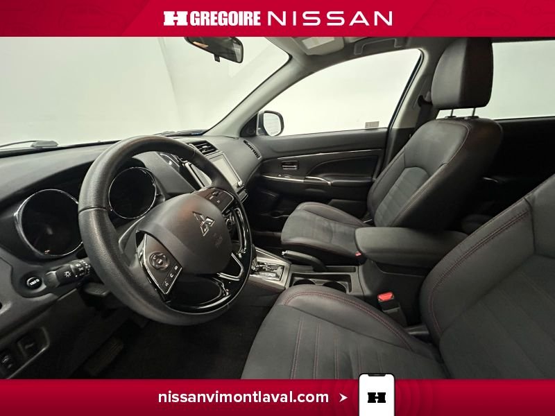 2023 Mitsubishi RVR Blue Laval - photo #18