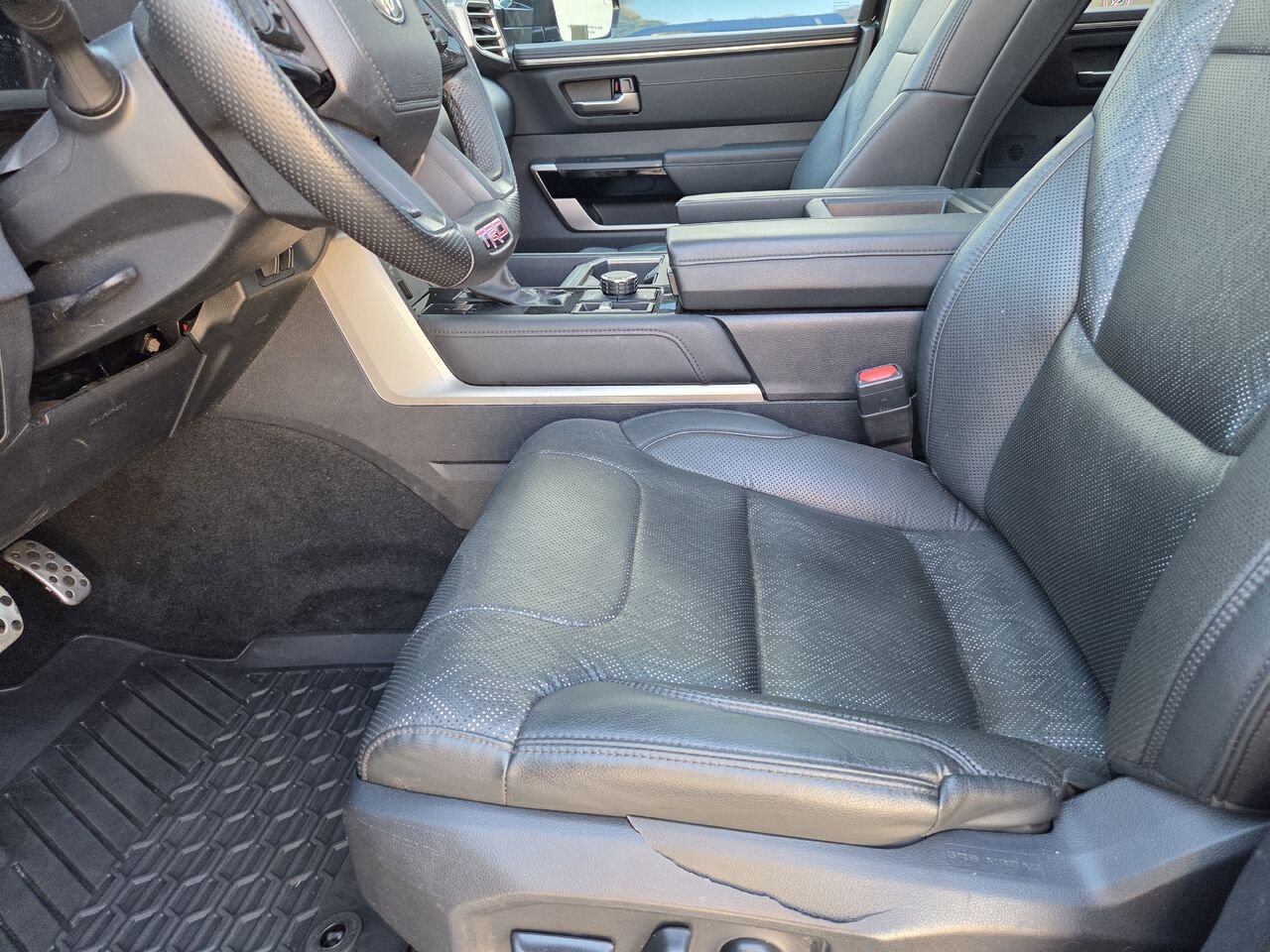 2023 Toyota TUNDRA LIMITED Black Mont-Laurier - photo #9