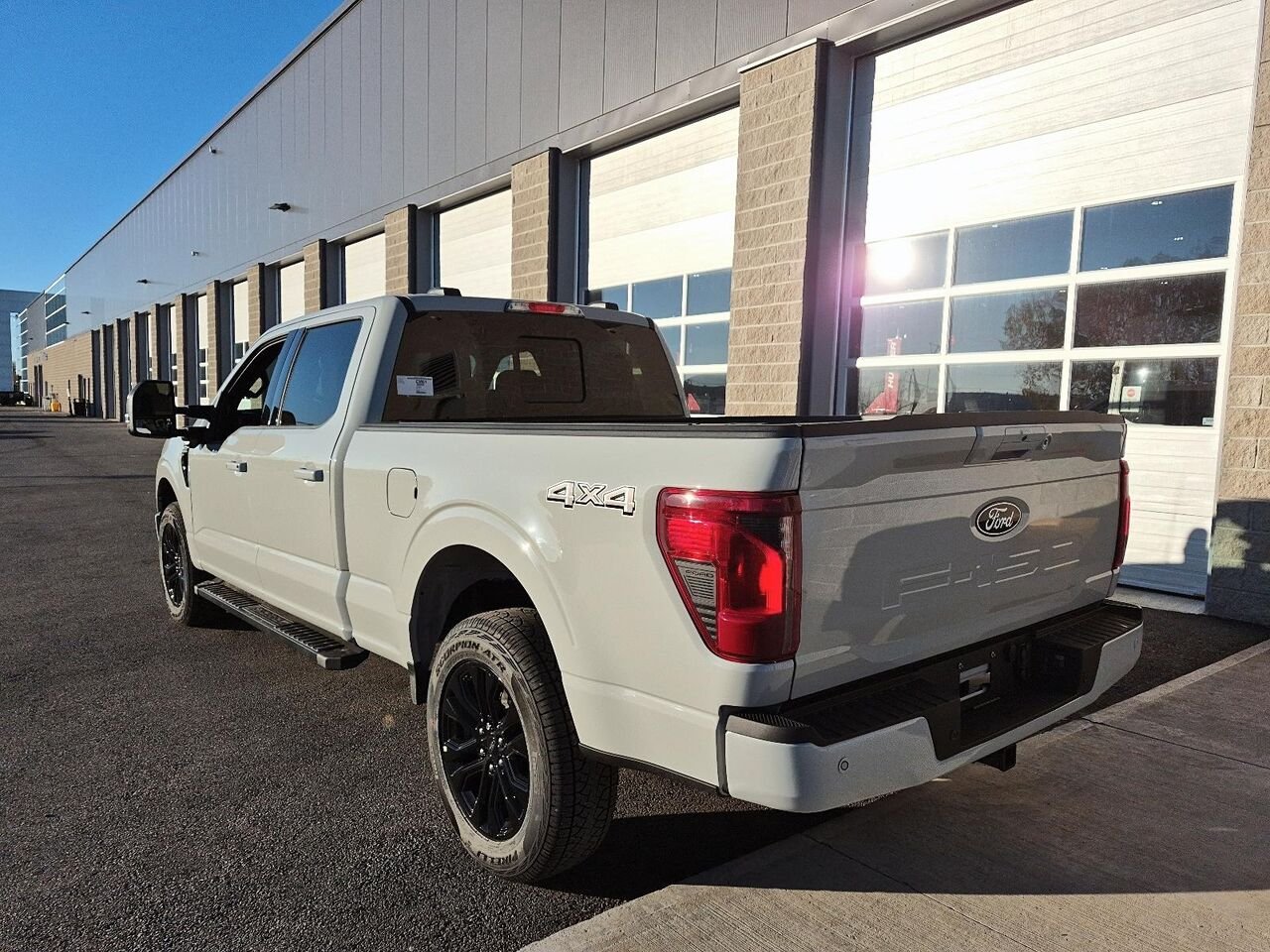 Ford F-150 2F416 | XLT 2026 Vert Saint-Jérôme - photo #3