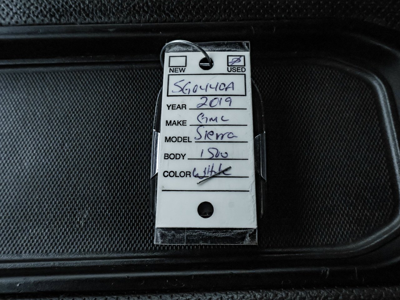 2019 GMC Sierra 1500 4WD Crew Cab 157 AT4 White Sherwood Park - photo #31