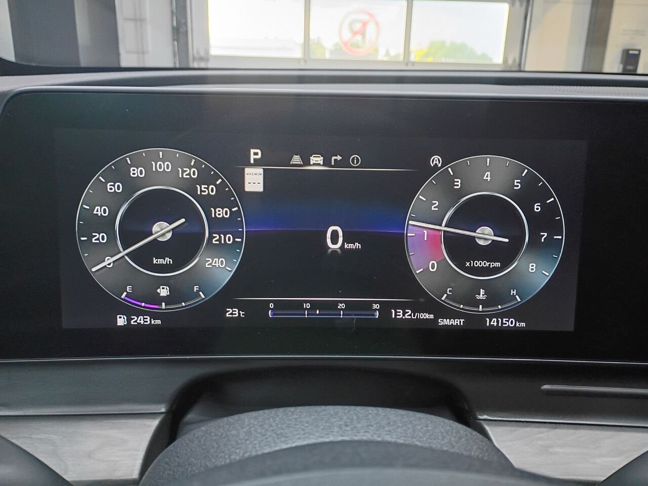 2025 Kia Sportage Grey Blainville - photo #26