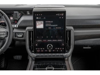 GMC Yukon XL Denali Ultimate