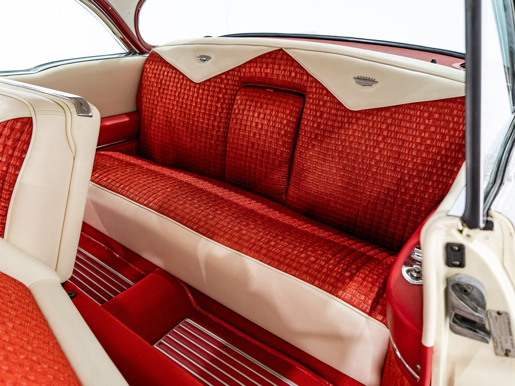 Cadillac Eldorado Seville With Factory A/C | PRIX EN USD 1956 Blanc Montréal - photo #13