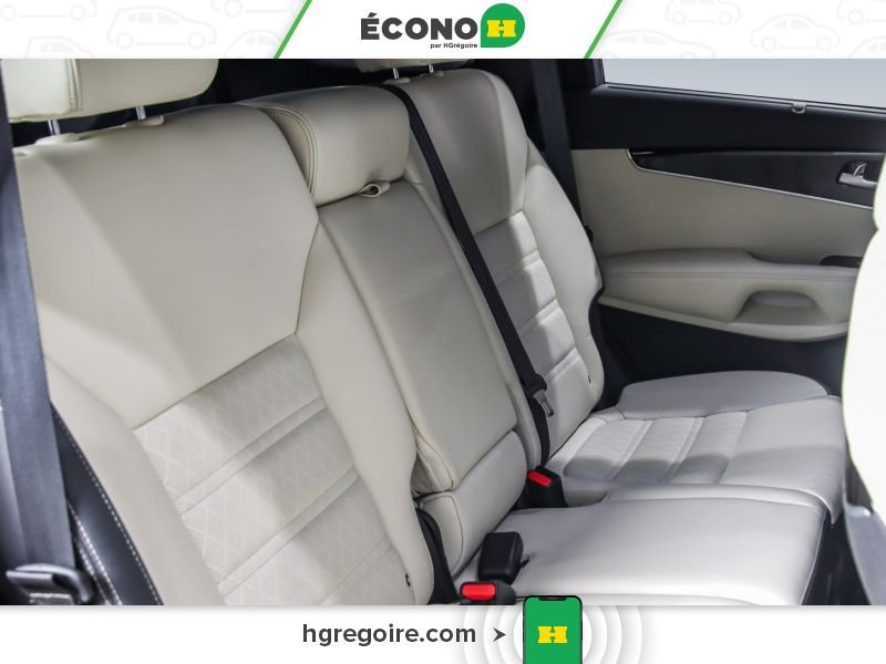 2016 Kia Sorento White Blainville - photo #23