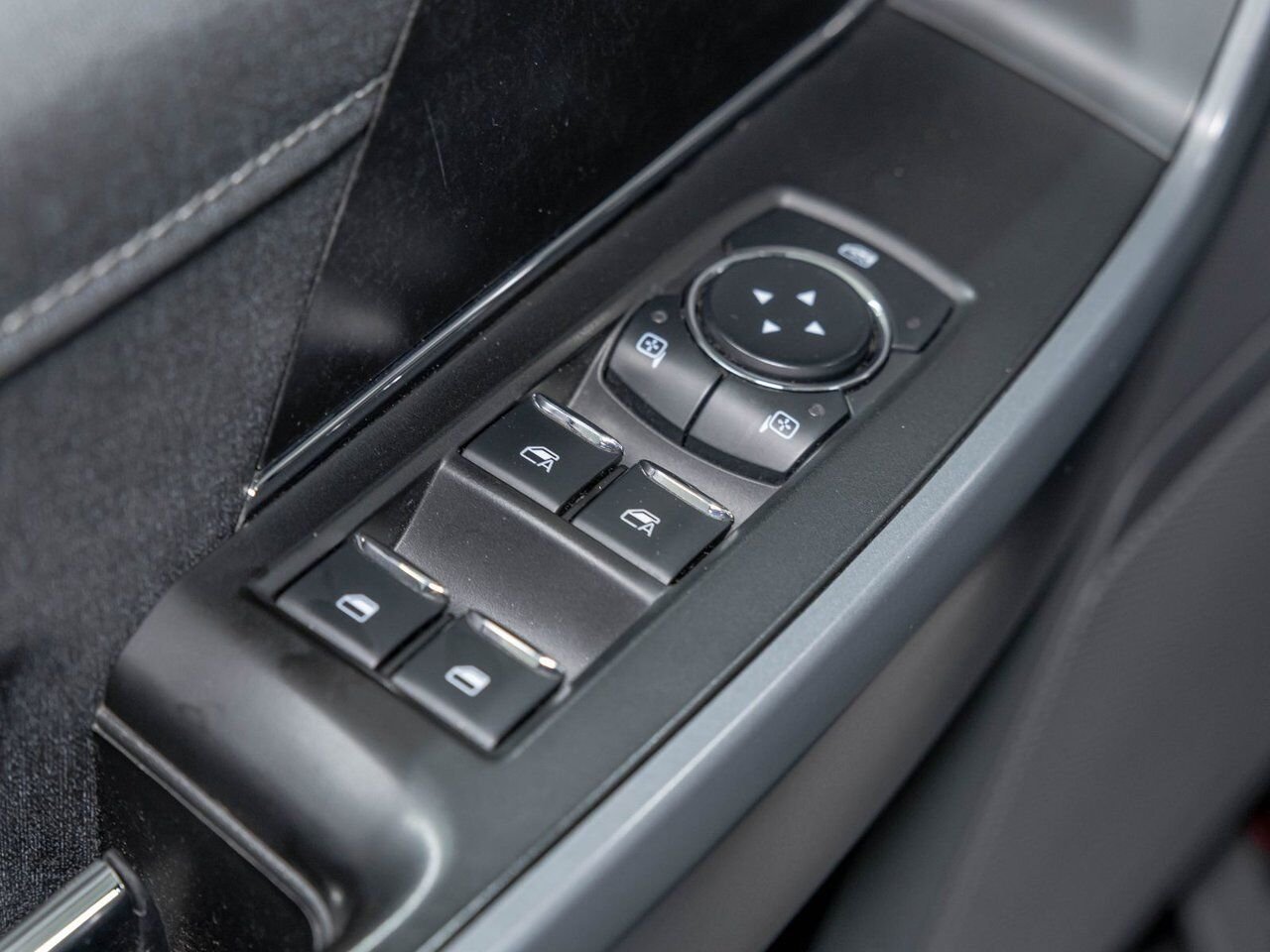 Ford F-150 Lightning XLT CREW 4X4 *NAV* GR REMORQ MAX CAM 360 CARPLAY 2023 Noir Saint-Jérôme - photo #27