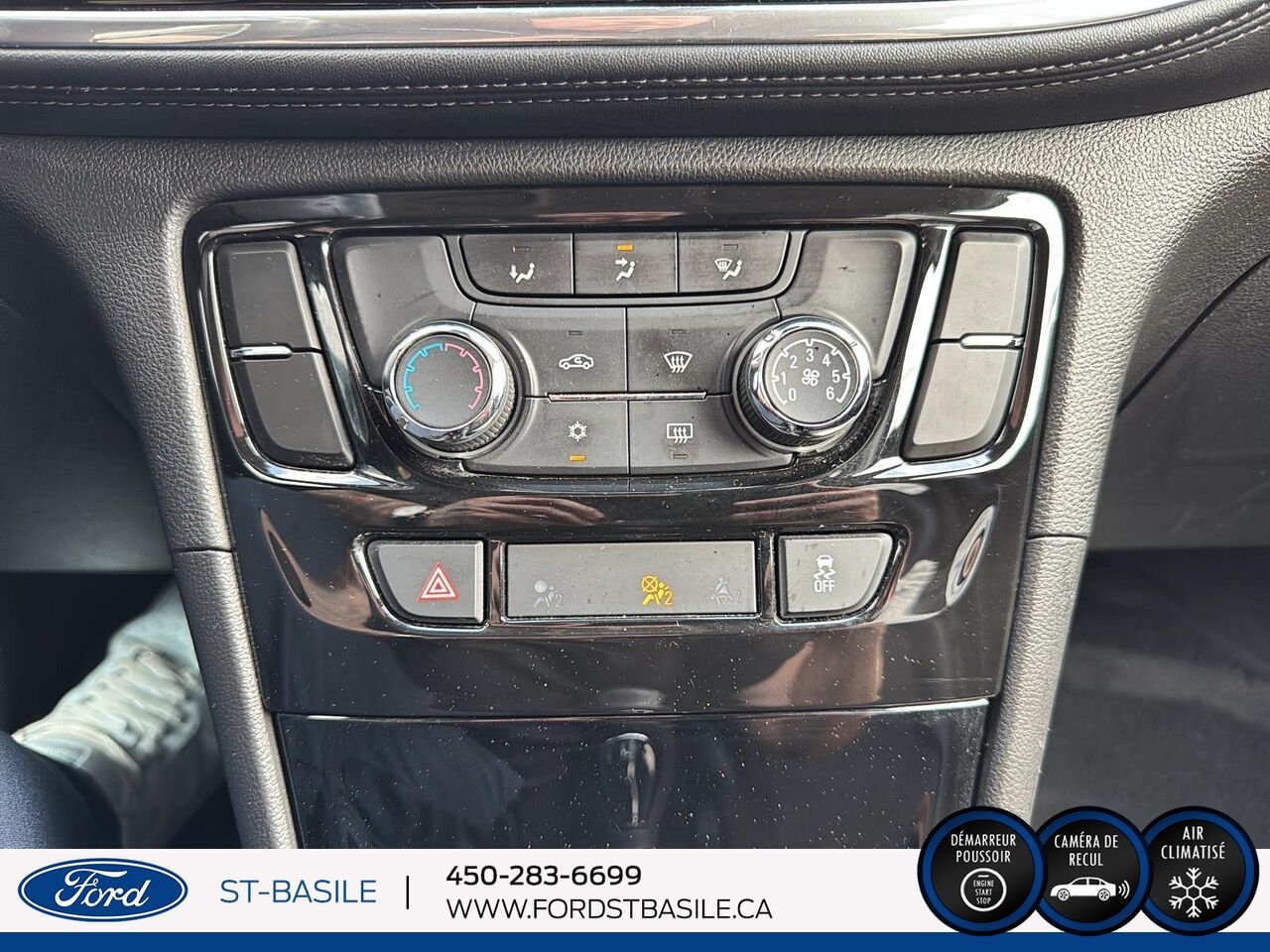2020 BUICK ENCORE Black Saint-Basile-le-Grand - photo #24