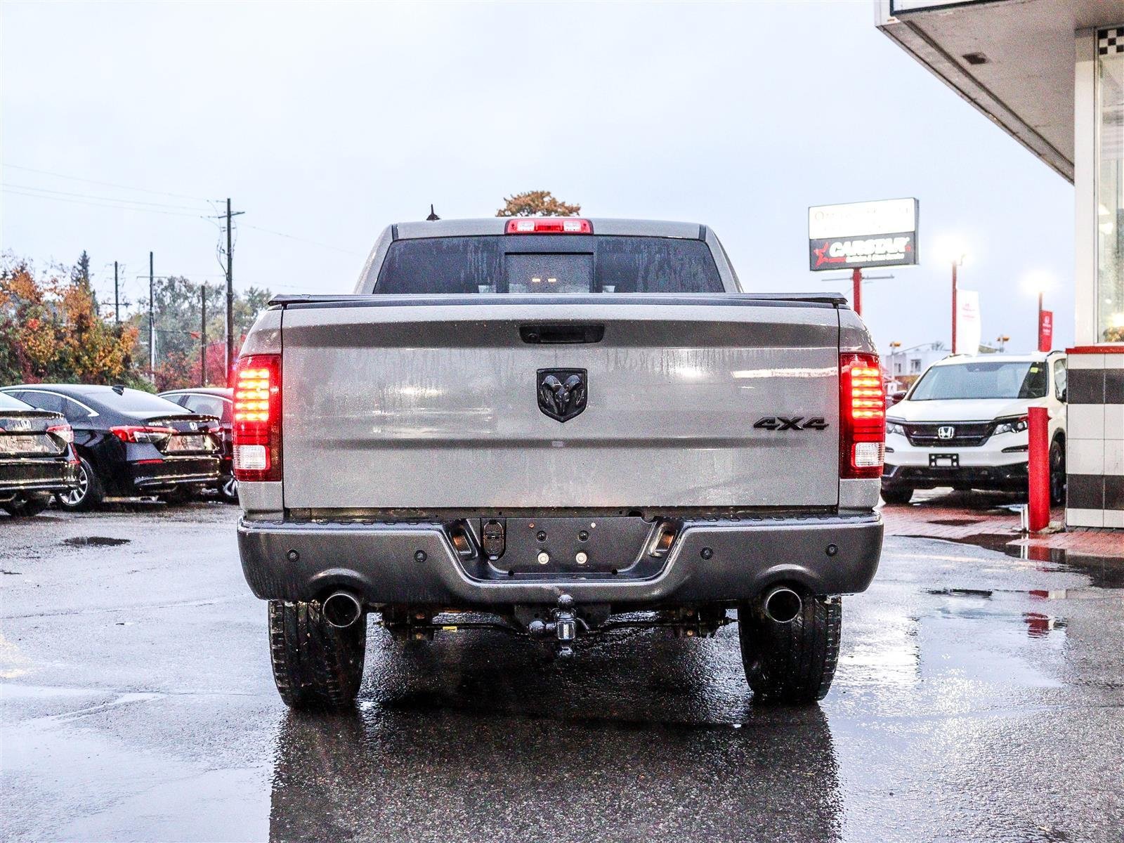 RAM 1500 Classic SLT 2022 Grey Ottawa & Gatineau - photo #3
