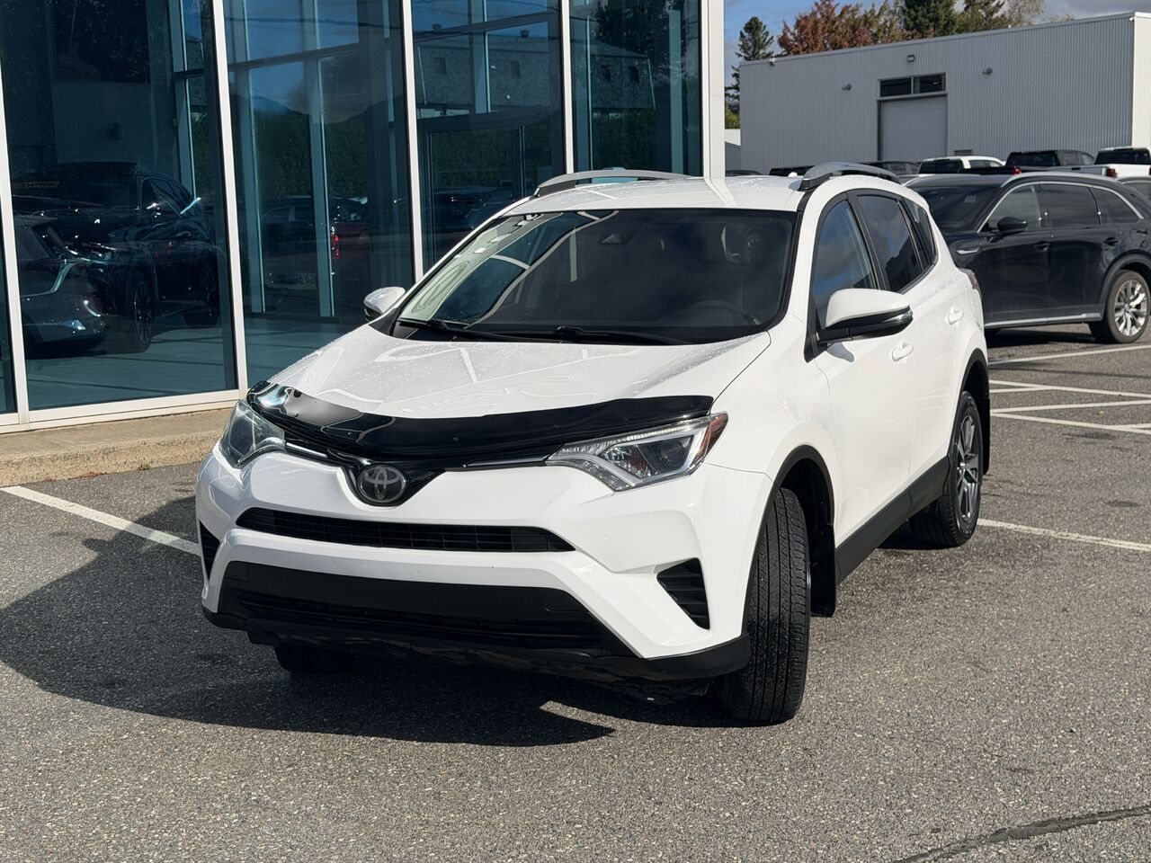 Photo 2 — Toyota RAV4 2018