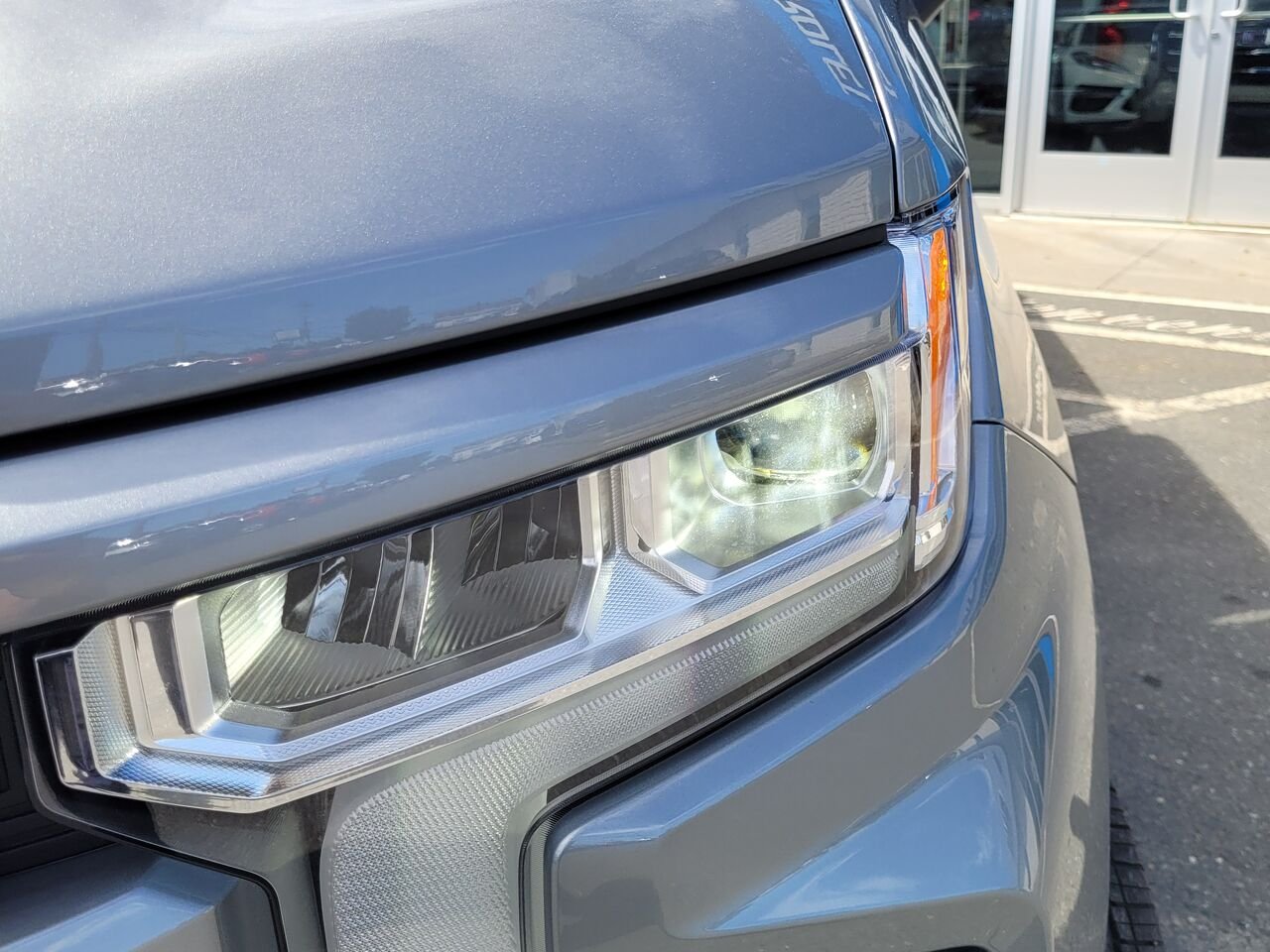 2026 Chevrolet Silverado 1500 RST cabine multiplace 4RM 157 po STERLING GREY METALLIC Thetford Mines - photo #5