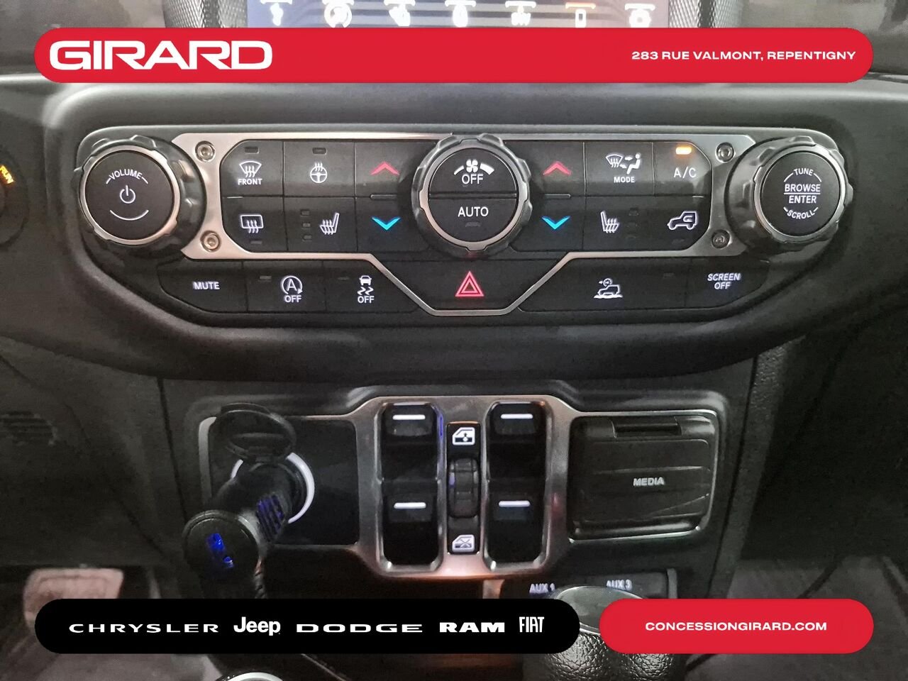 2023 JEEP WRANGLER Black Repentigny - photo #19