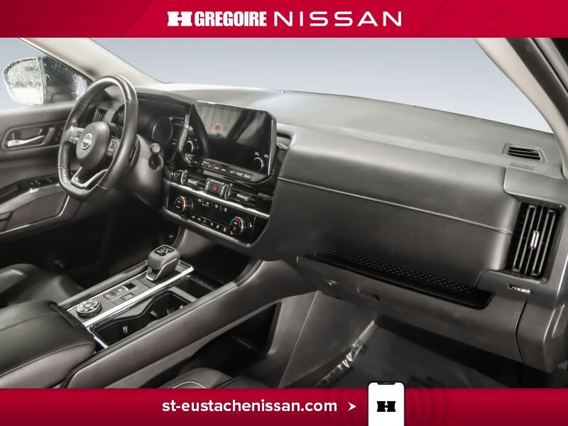2024 Nissan Pathfinder Black Laval - photo #30