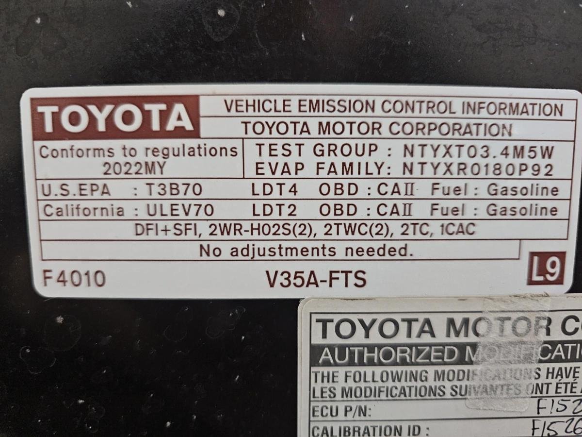 Toyota Tundra 33351B | SR Double Cab 4x4 2022 Noir Val-d'Or - photo #5