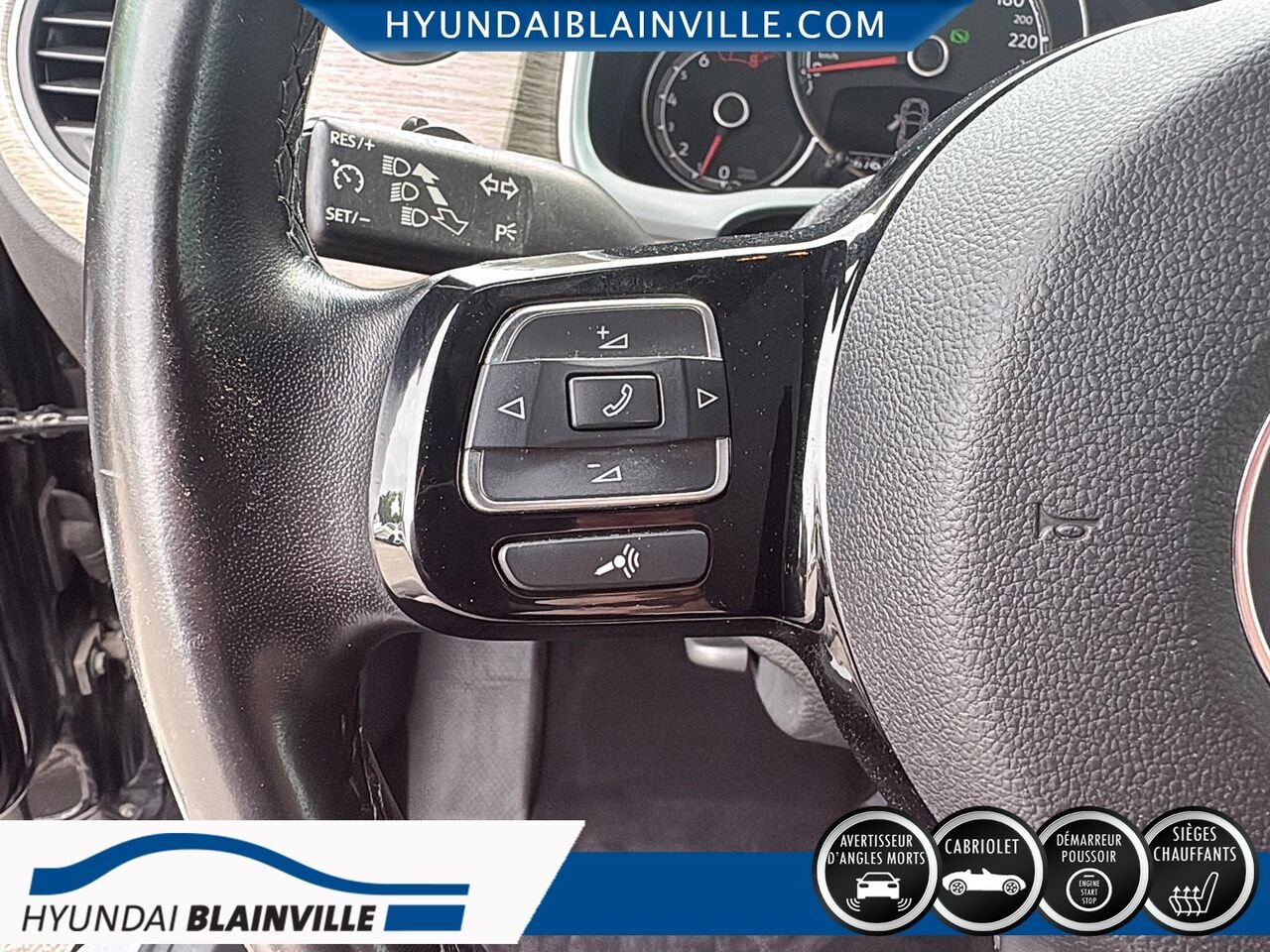 Volkswagen Beetle Décapotable 2018 Noir Blainville - photo #12