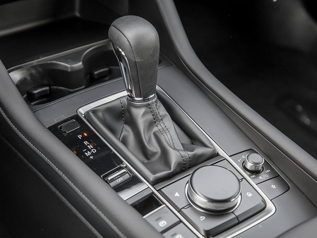 2026 Mazda Mazda3 Sport JM1BPAKL7T1893607 Machine Grey Metallic Mirabel - photo #16