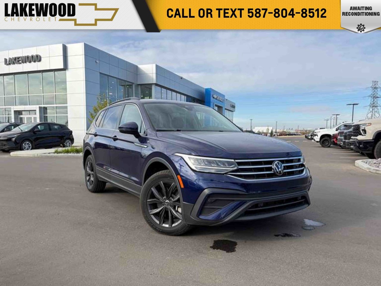2024 Volkswagen Tiguan Comfortline 4MOTION Blue Sherwood Park - photo #0