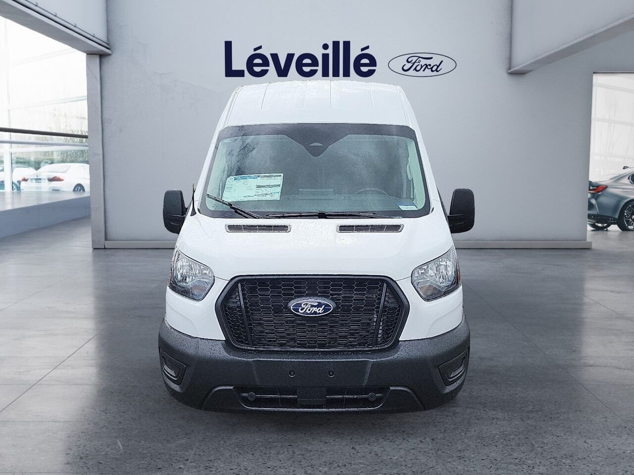 2026 Ford Transit Cargo Van Oxford White Saint-Jérôme - photo #1