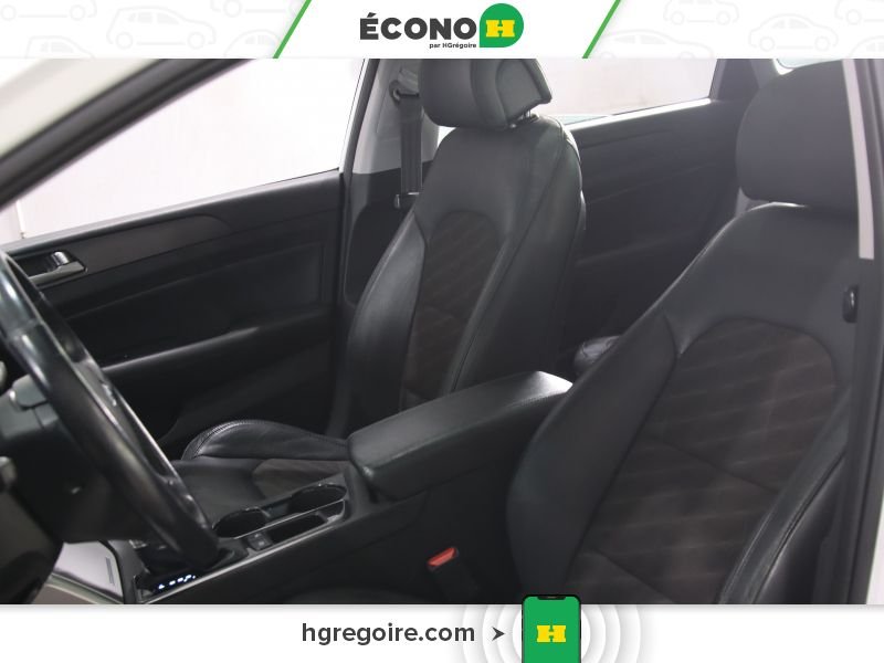 Hyundai Sonata 822298 | 2.4L SPORT TECH AUTO A/C GR ELECT MAGS 2016 Blanc Laval - photo #16