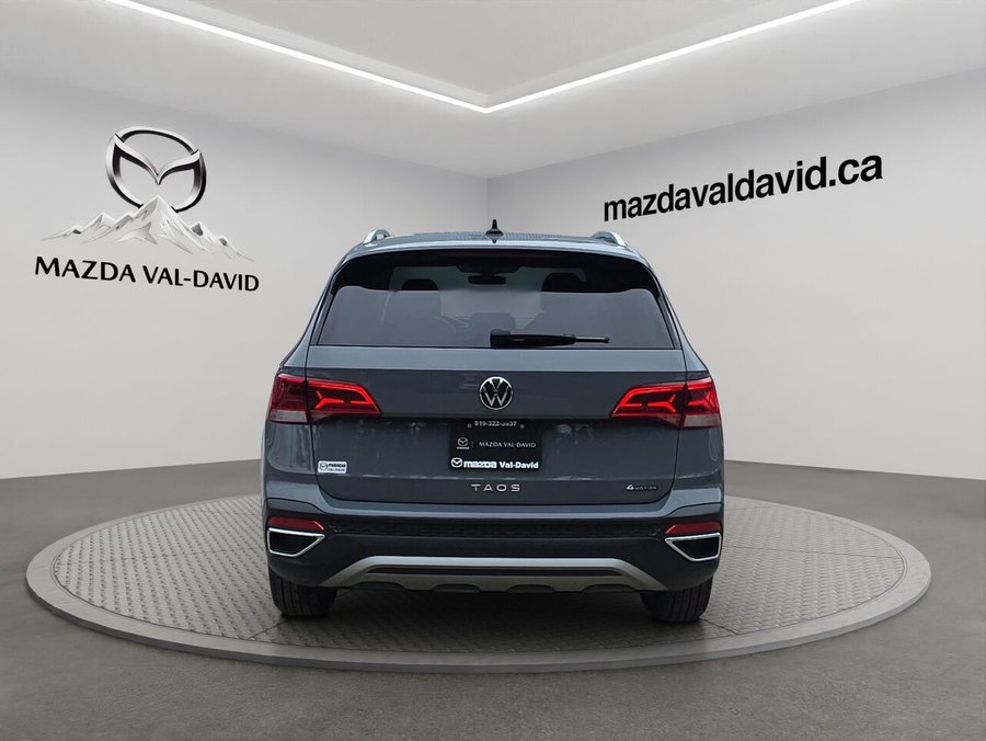 Volkswagen Taos Comfortline 2024 Gris